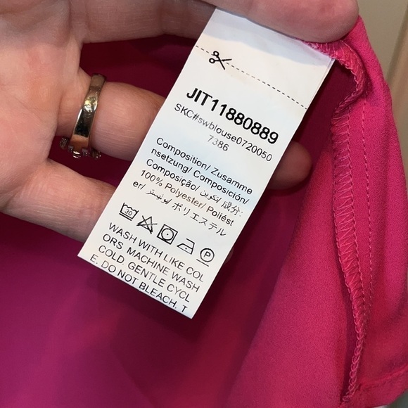 BLACK+ hot pink short sleeve v notch neck dip hem tops size 1X basics - Picture 6 of 11